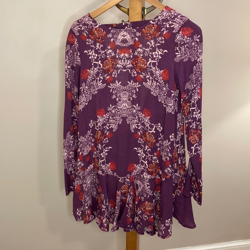 Free People mini dress Open back. Size XS.